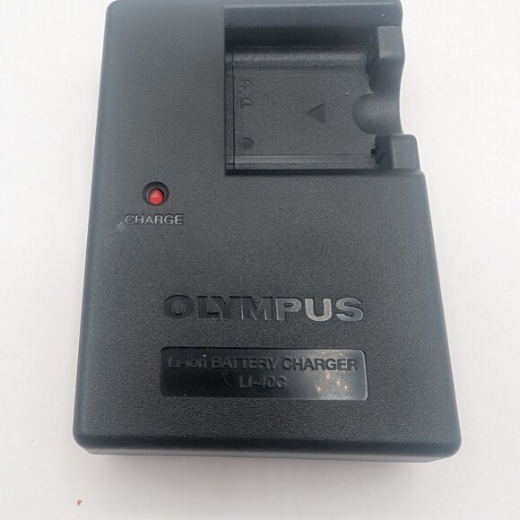 Olympus FE-220 7.1MP 3x Zoom Y2K Camera - TESTED - Picture 3 of 11